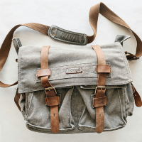 shoulder bags in Pakistan